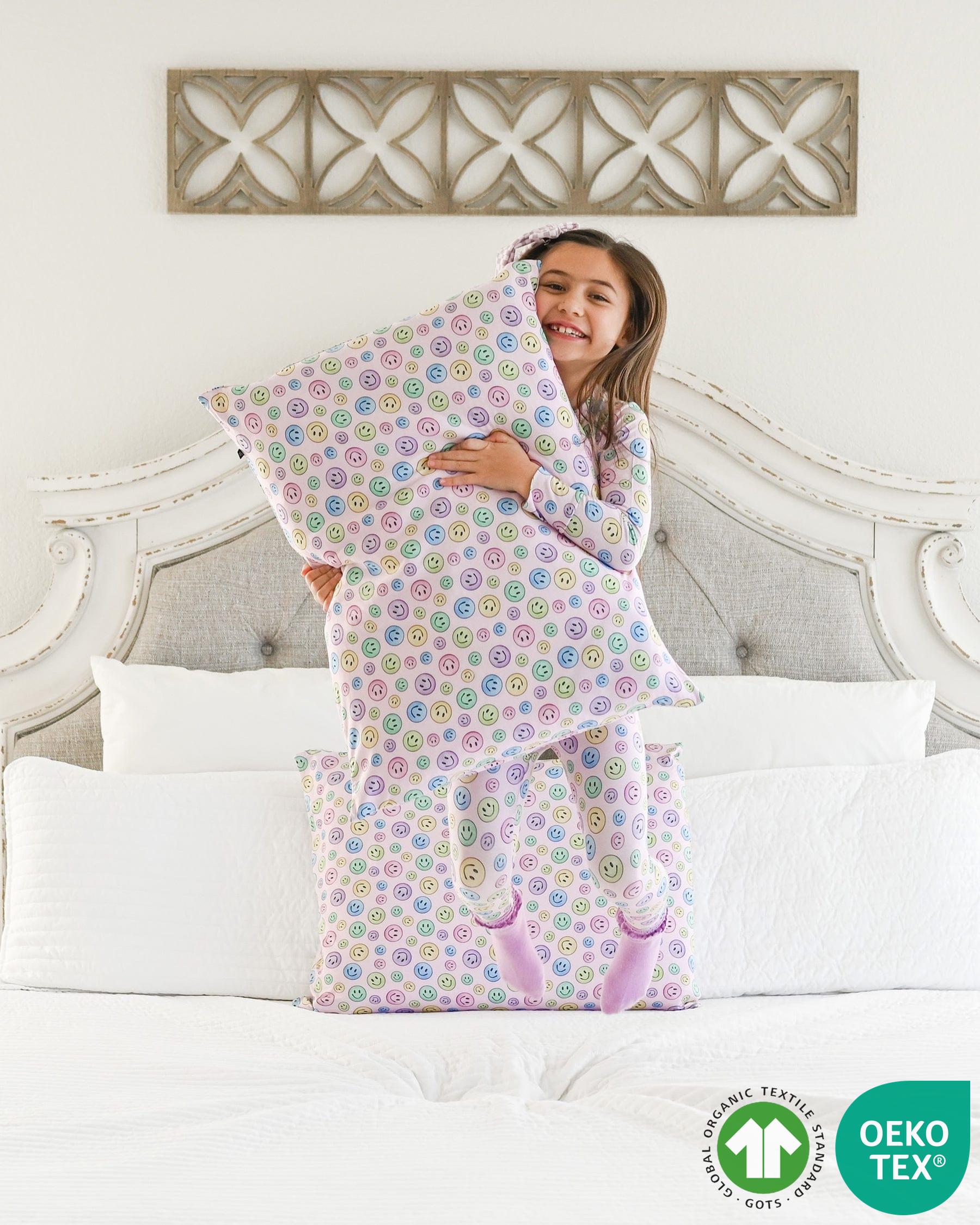 Smile Bamboo Pillowcases: Set of 2