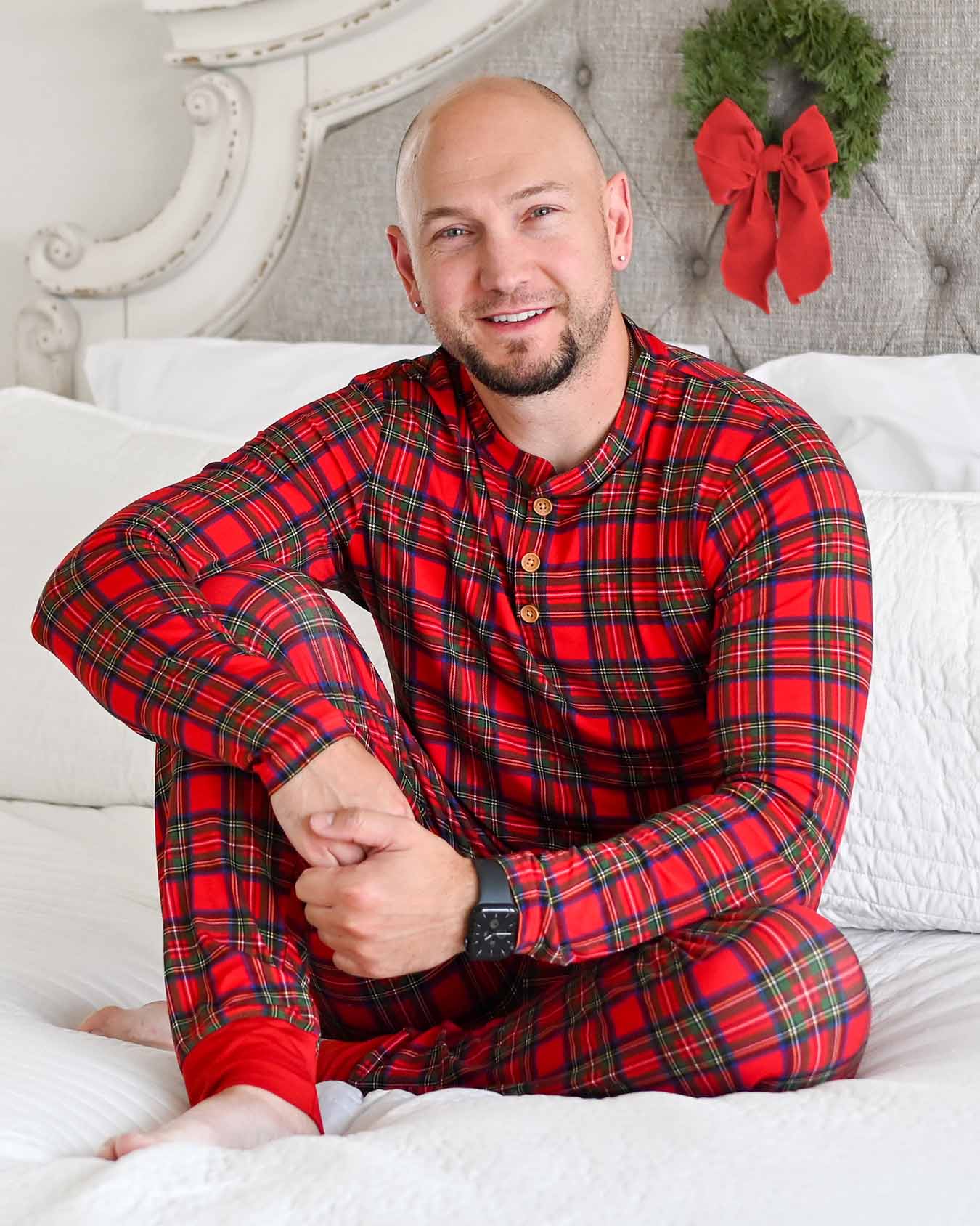 December Men's Lounge Top