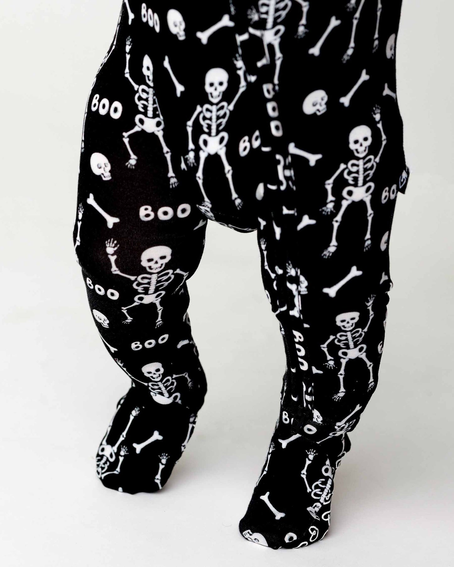 Damien Zippered Footie
