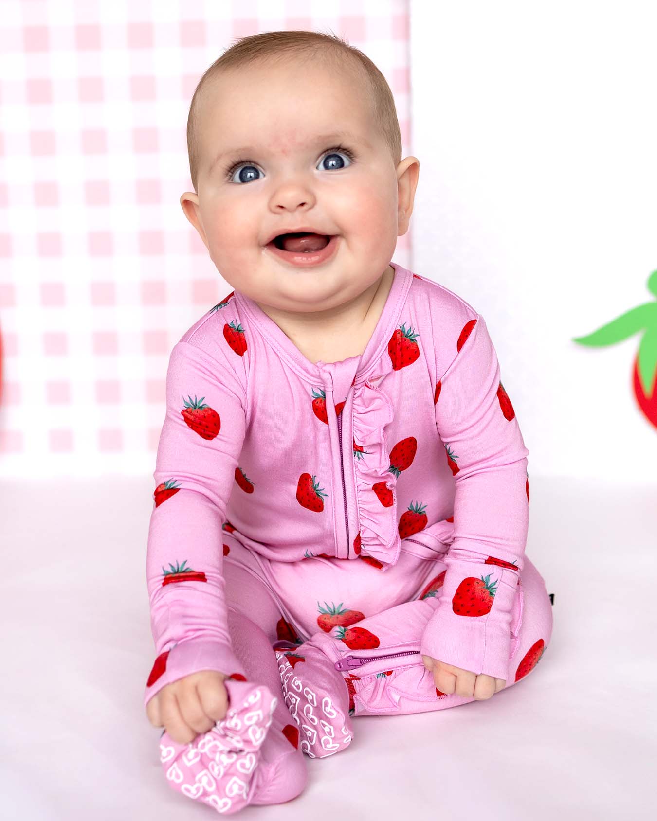 Hadley Ruffled Zippered Footie