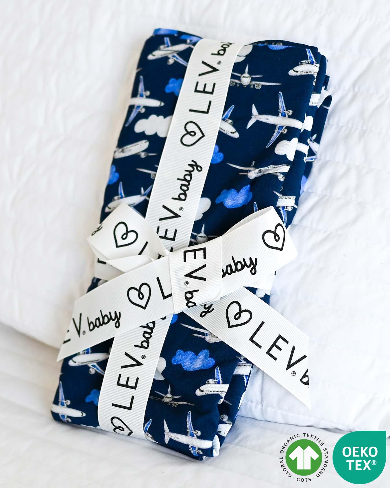 Airplane Swaddle