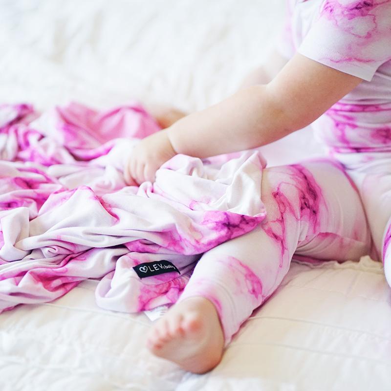Madi Ruffled Blanket